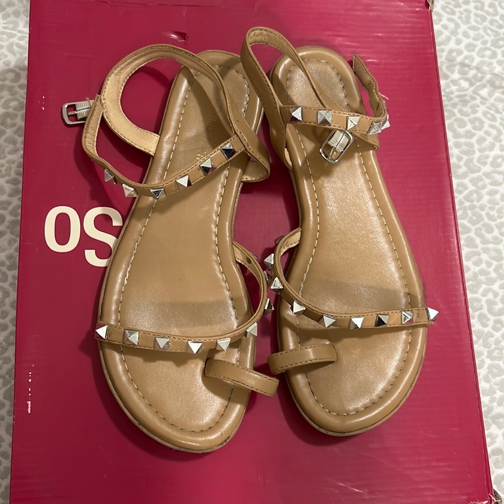 CentroPoint sandals